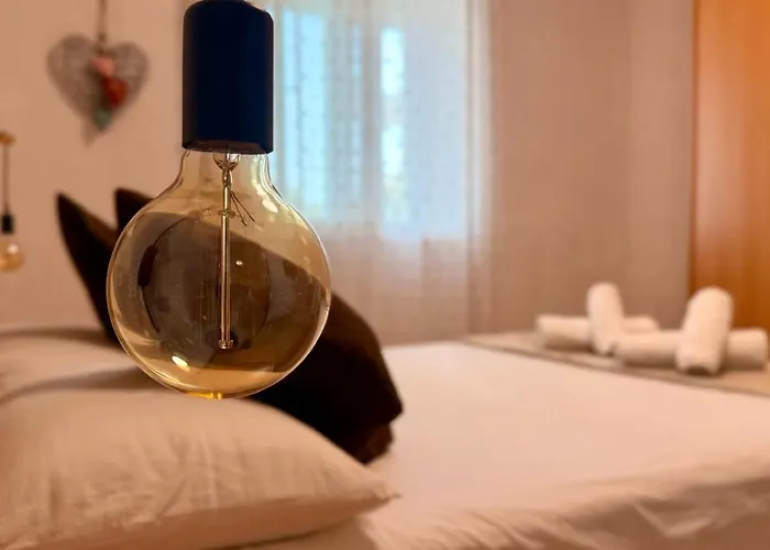 Apartament Turistico Puerta Del Puente Kordoba